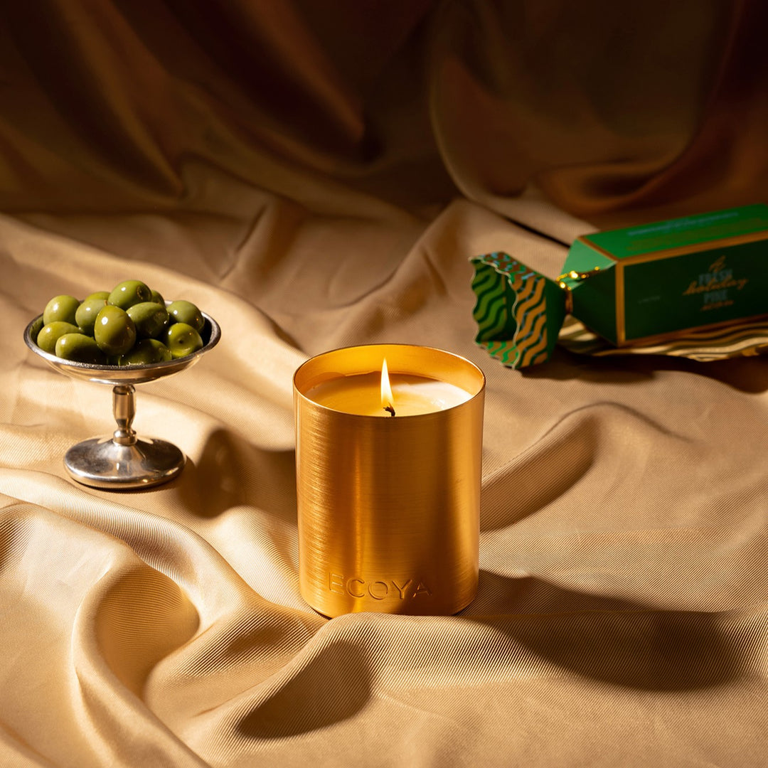Goldie Candle HC