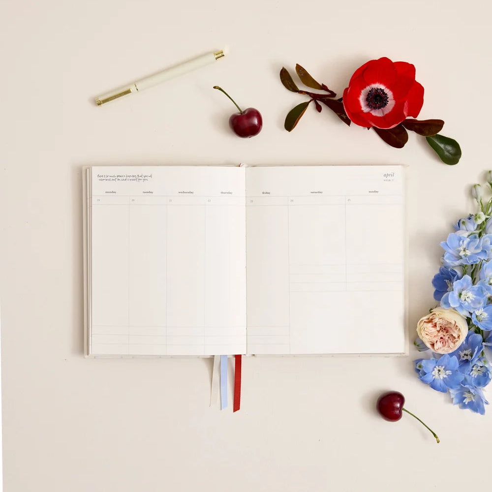 2027 Planner Signature Vertical Weekly