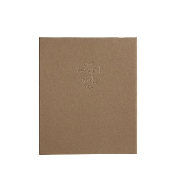 2025 Planner Signature Weekly Vertical