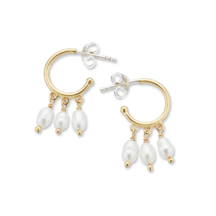 Earrings Lustre Pearl Drop