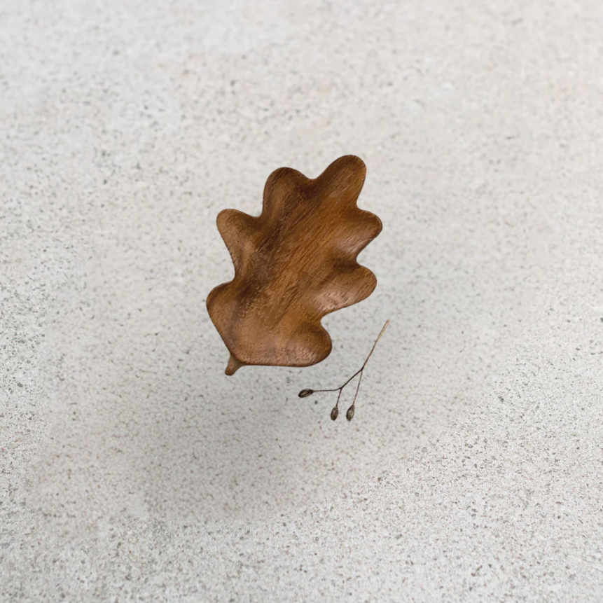 Wooden Leaf