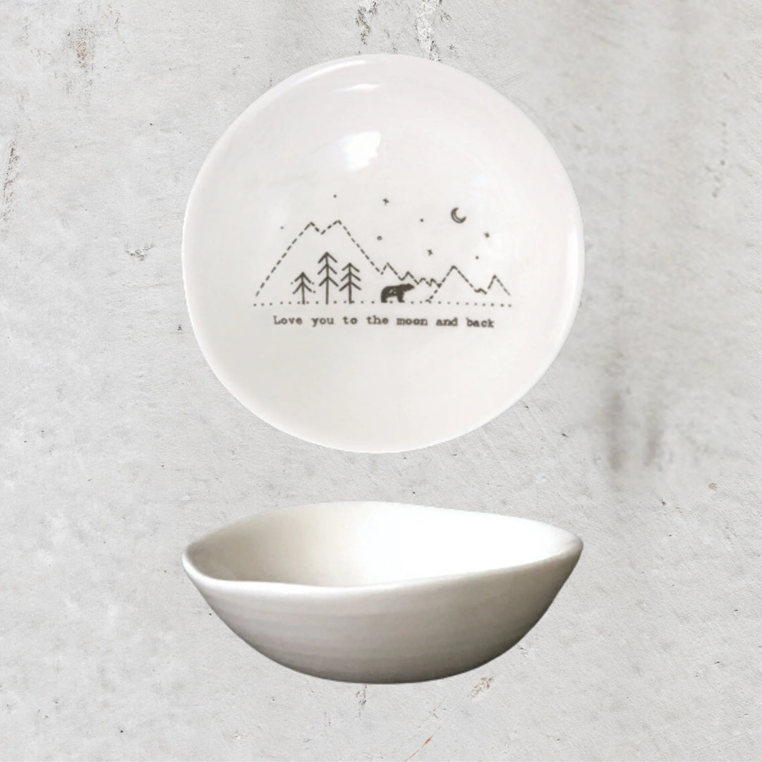 Porcelain Wobbly Bowl Medium