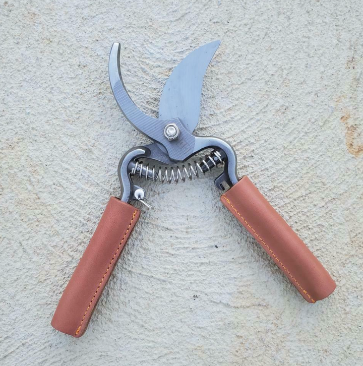 Secateurs Leather Handles